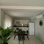 Apartment Turgutsluxury 4 *